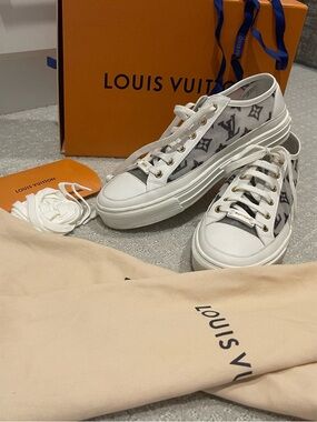 Louis Vuitton White and Gray Monogram Low-Top Sneakers